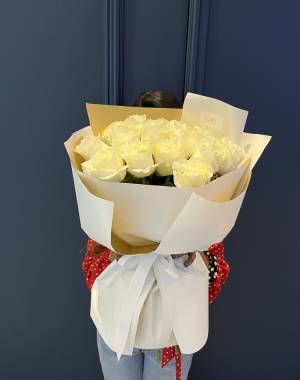 Bouquet of 20 White Roses - flowers delivery Dubai