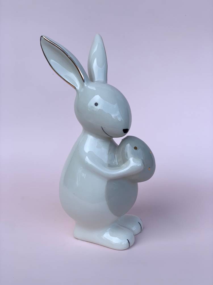 Statuette Bunny with egg gray/white ceramic 5*9*4 cm
