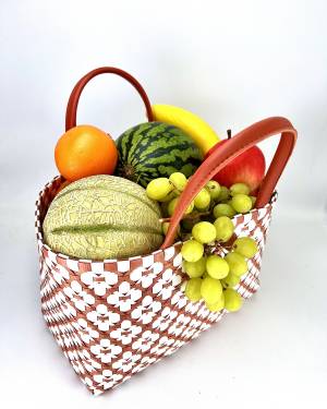 Bag with fruits 