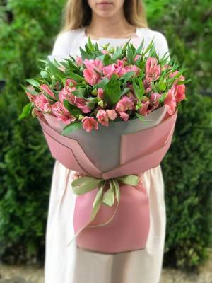 Bouquet of 25 pink alstroemeria - flowers delivery Dubai