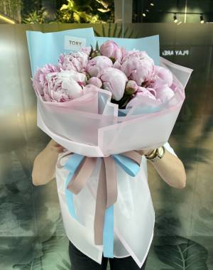 Bouquet of 15 pink peonies - flowers delivery Dubai