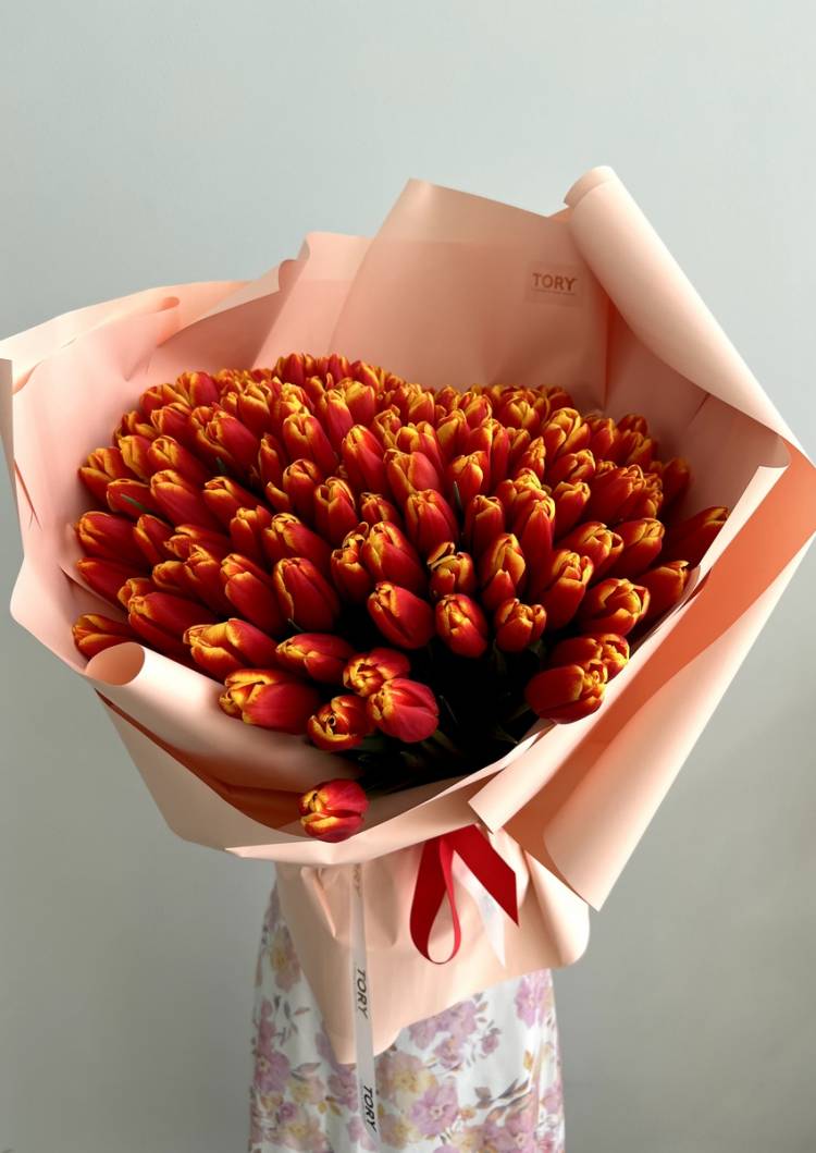 Bouquet of 151 tulips 