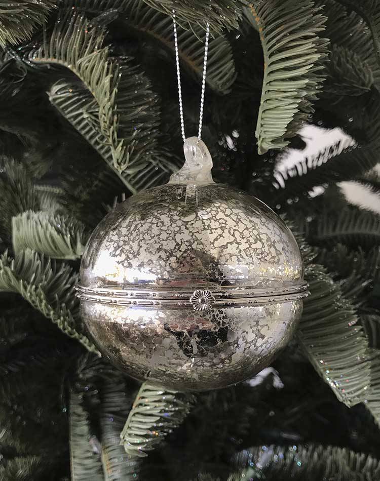 Christmas decoration Ball-box Antique silver, asso