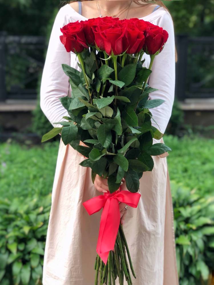 Bouquet of 21 Red Rose 80 cm