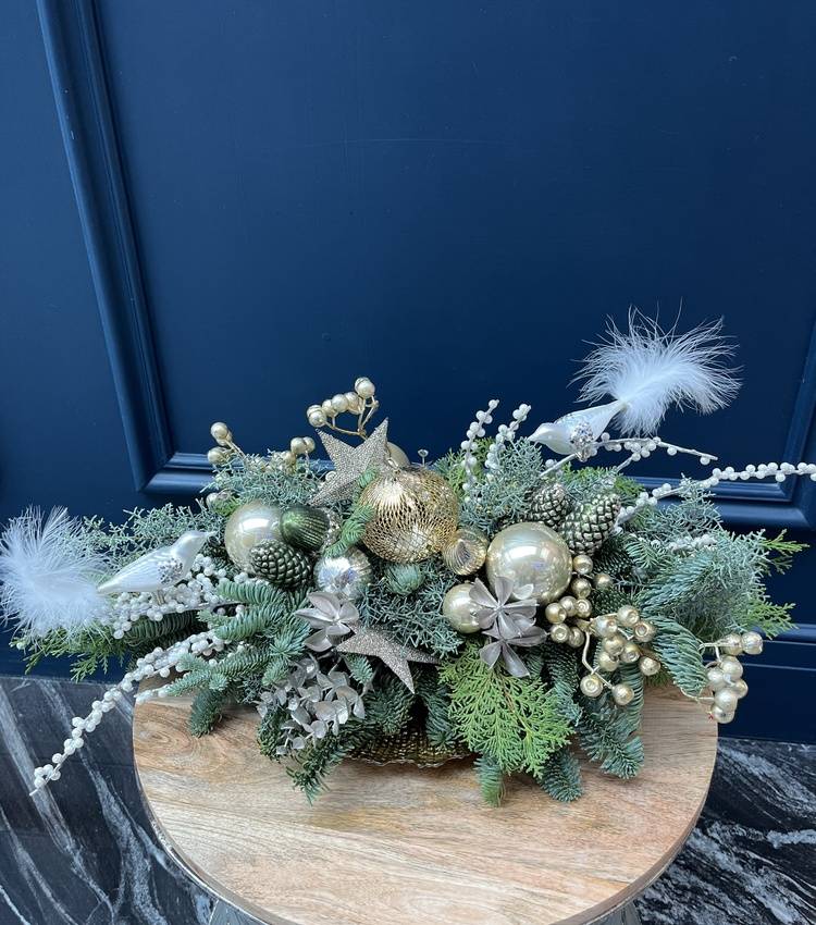 Christmas composition "Pearl Evening"