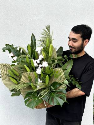 Bouquet of Strength - flowers delivery Dubai