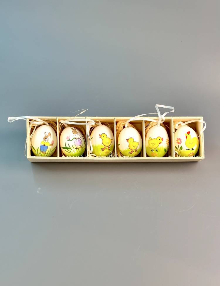 Set of 6 wooden Easter eggs