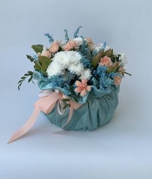 Malachite Crown - flowers delivery Dubai