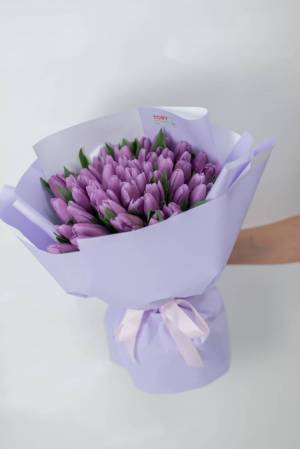 Bouquet of 51 Purple Tulips - flowers delivery Dubai