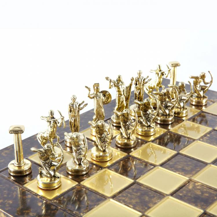 Hercules chess set with gold/silver chessmen and brown/bronze chess board 36 x 36cm