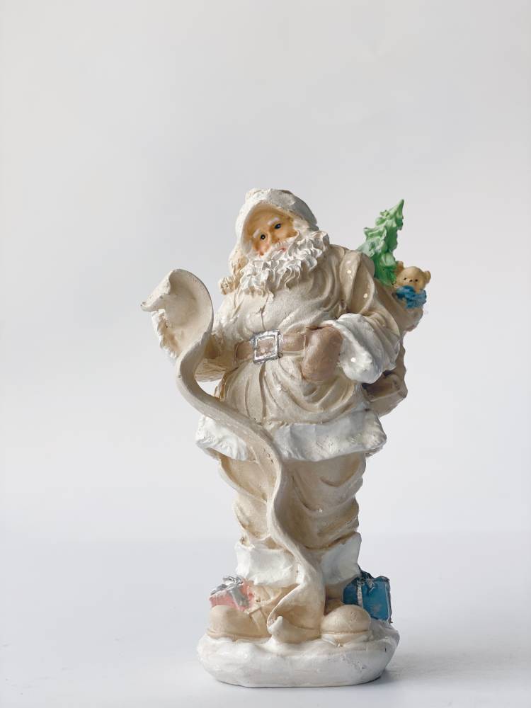 Christmas Decor Santa Claus, beige color. -15.3x11.8x17.5 cm