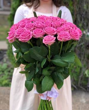 bouquet of 51 pink roses - flowers delivery Dubai