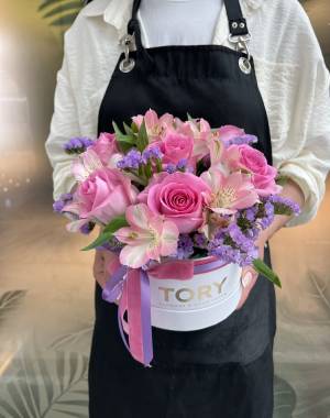 Mosaic of emotions - flowers delivery Dubai