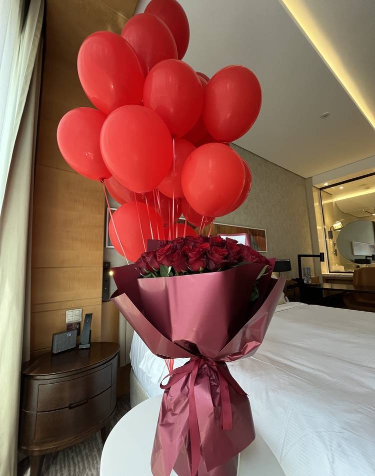 51 red roses "Bouquet of Mood"
