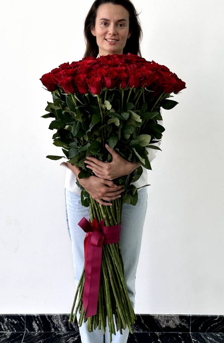 BOUQUET OF 51 IMPORTED RED ROSES, 100 CM