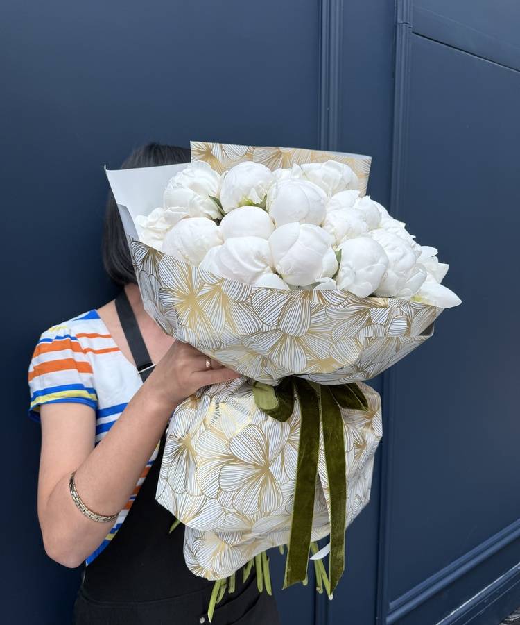 51 white peonies 