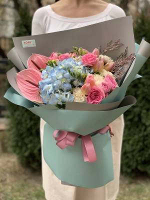 Звуки симфонии - flowers delivery Dubai